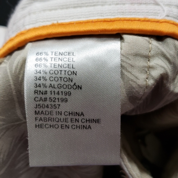 Quicksilver Khaki COLORED shorts - Picture 5 of 5